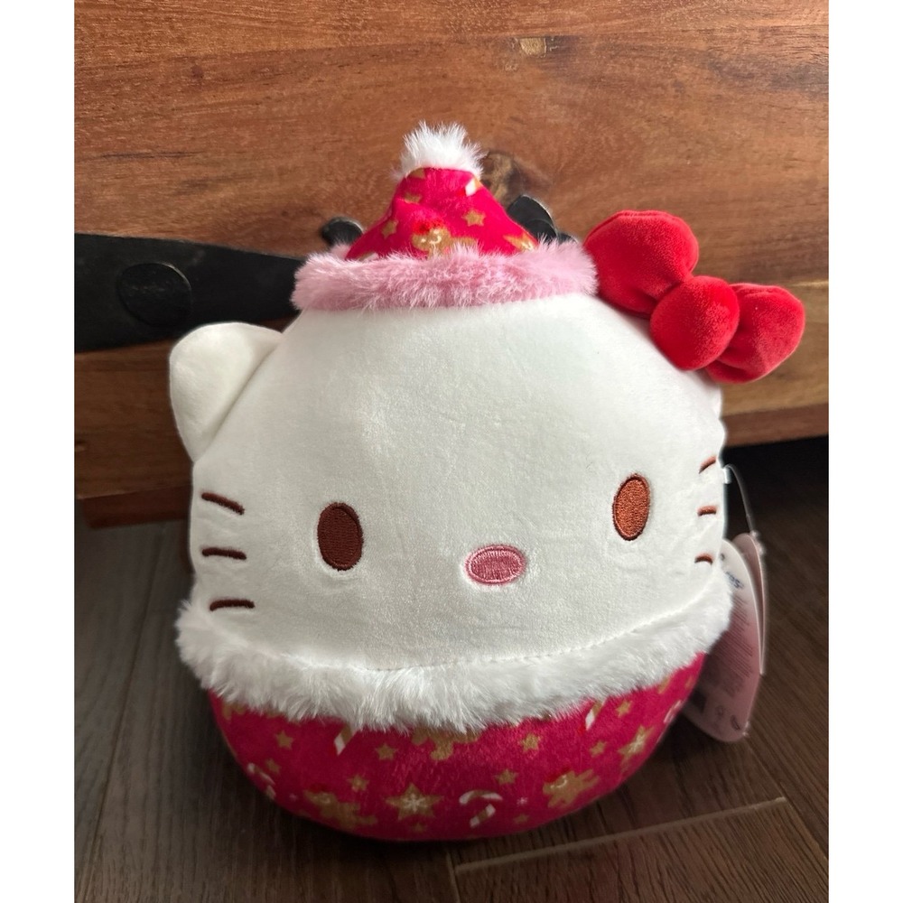 New Squishmallows 10 Inch Hello Kitty 2025 Christmas‎ In Red Santa Gingerbread